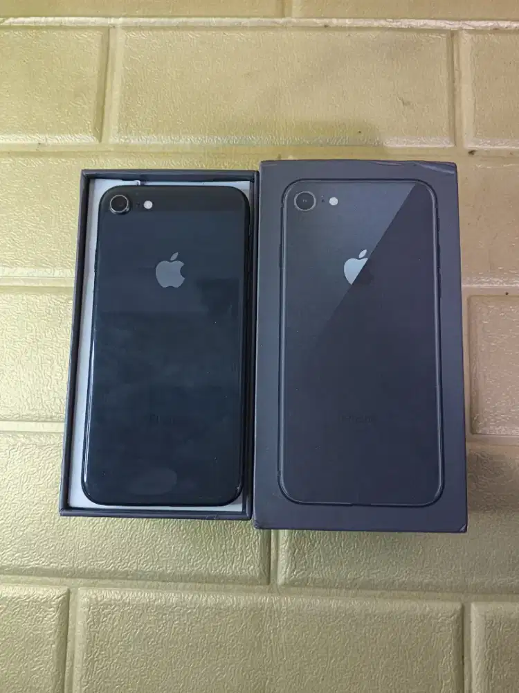 Iphone 8 64Gb All op