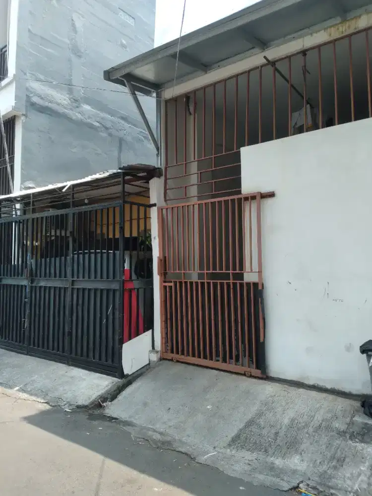 Kos - kosan Hanif Hasbi