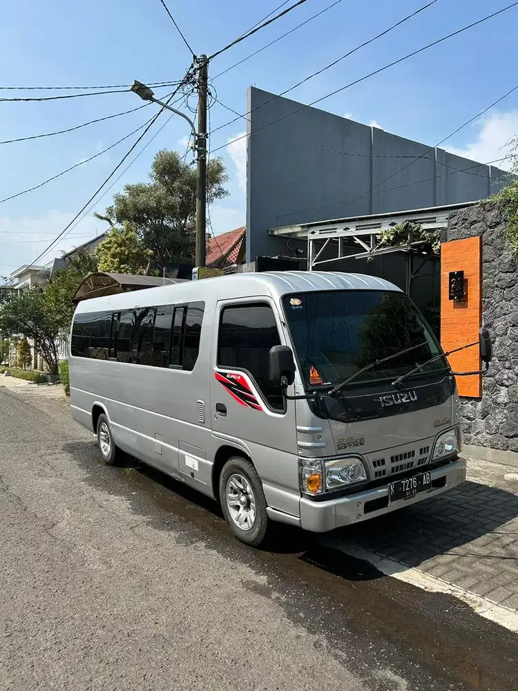 Elf 2016 terawat low km murah BU