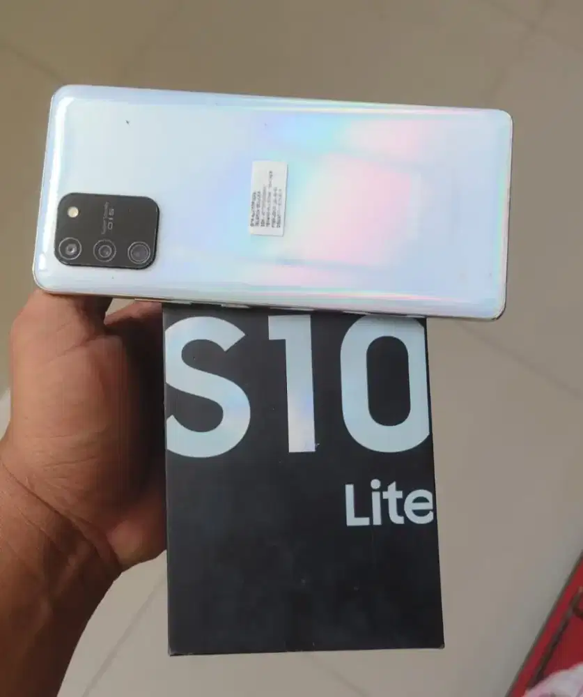 Samsung Galaxy S10 Lite Prism white