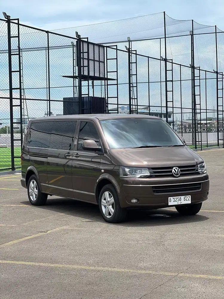 Vw caravelle LWB 2012 low km 30 ribuan TDP 0 data wajib bagus