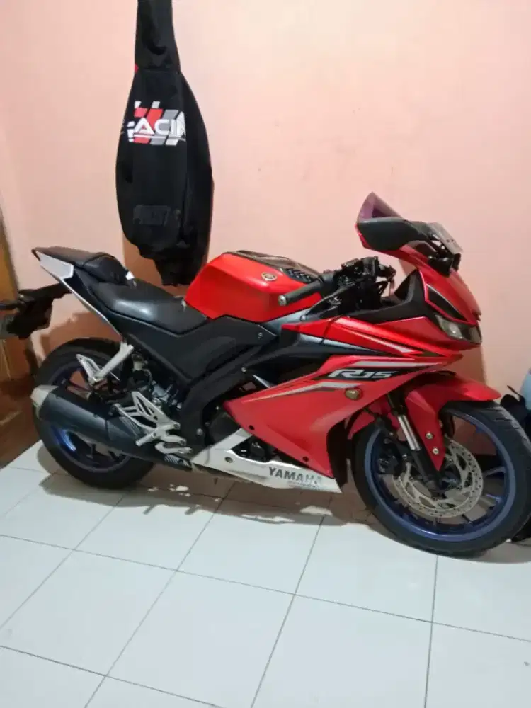 Yamaha R15 v3 2017