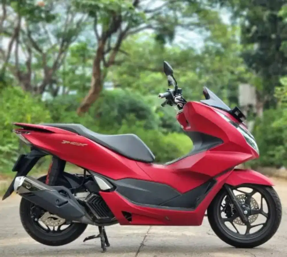 Honda PCX ABS 2022 warna merah