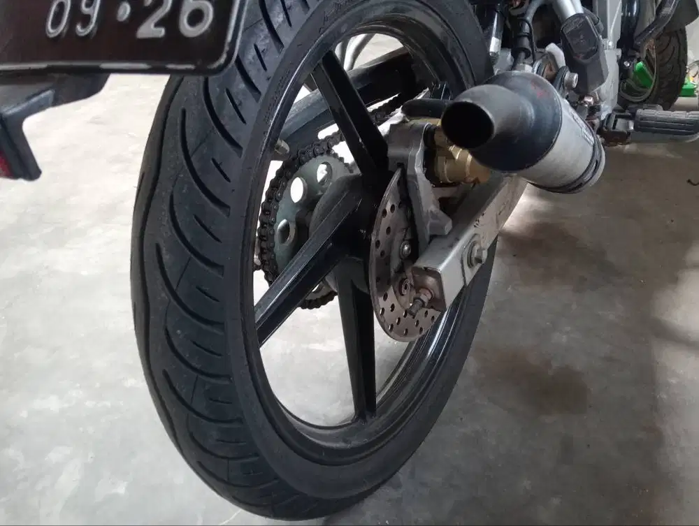 Velk keluarga yamaha cakram belakang