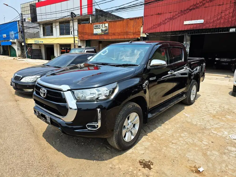 Toyota Hilux tahun 2020 tipe G double cabin 4x4