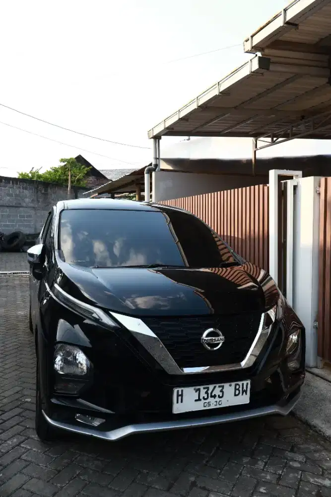 New Livina VL 1.5AT 2019 (Tipe Tertinggi)