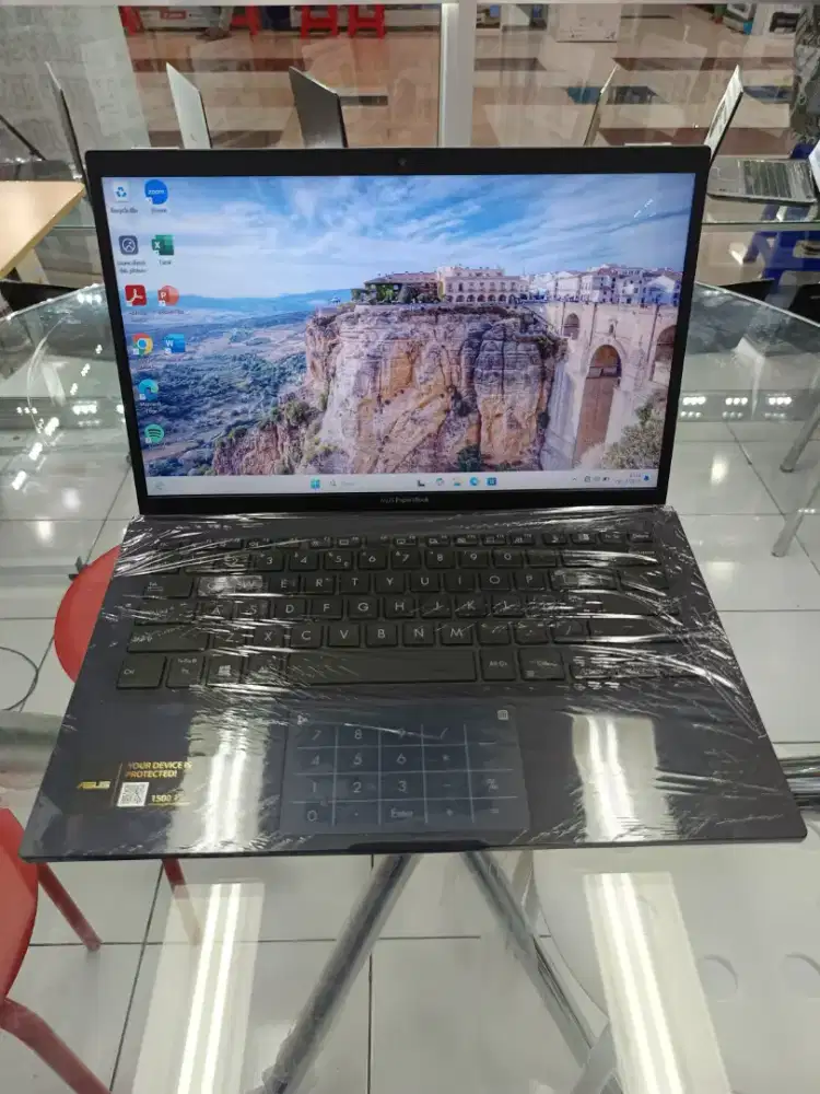 Laptop Asus ExpertBook 14 Like New