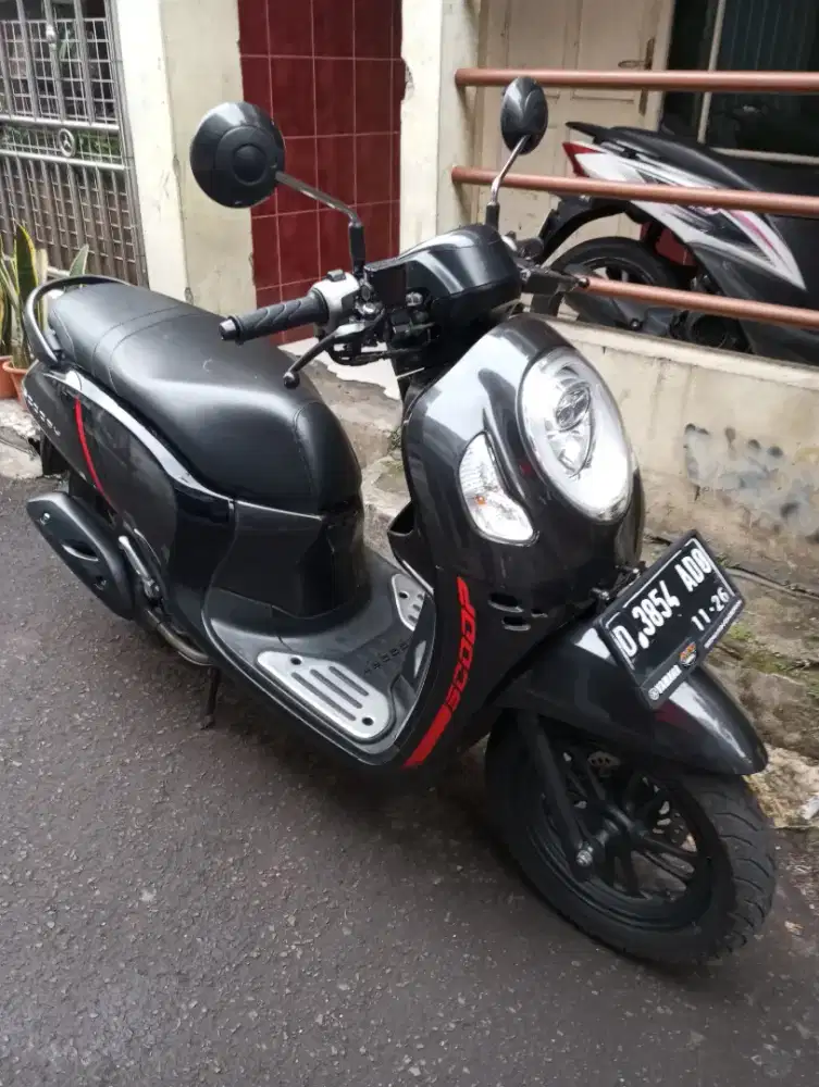 Honda Scoopy Fi Donat THN 2021 Istimewa Original Mulus Siap Pakai