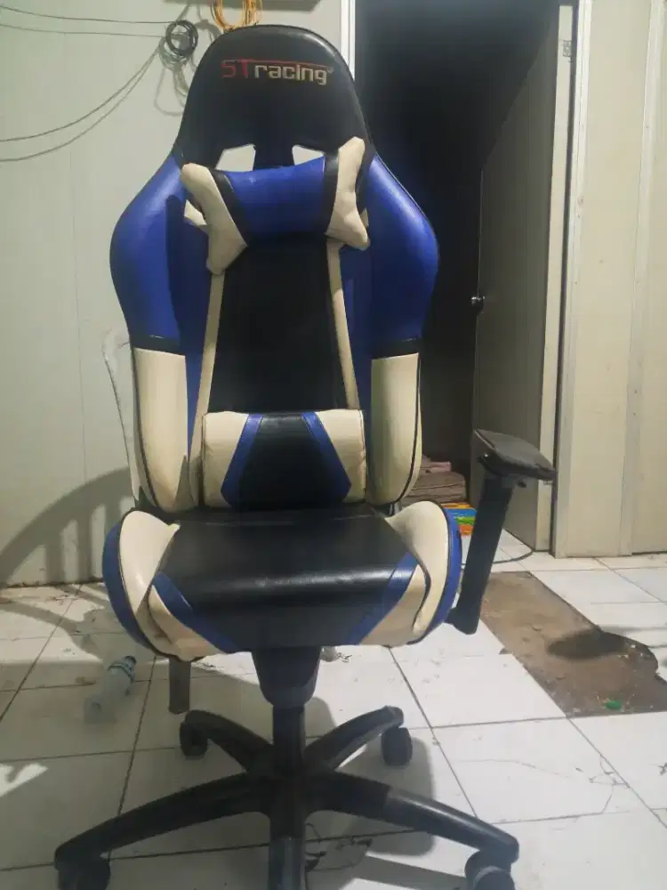 Kursi Gaming ( ST Racing )