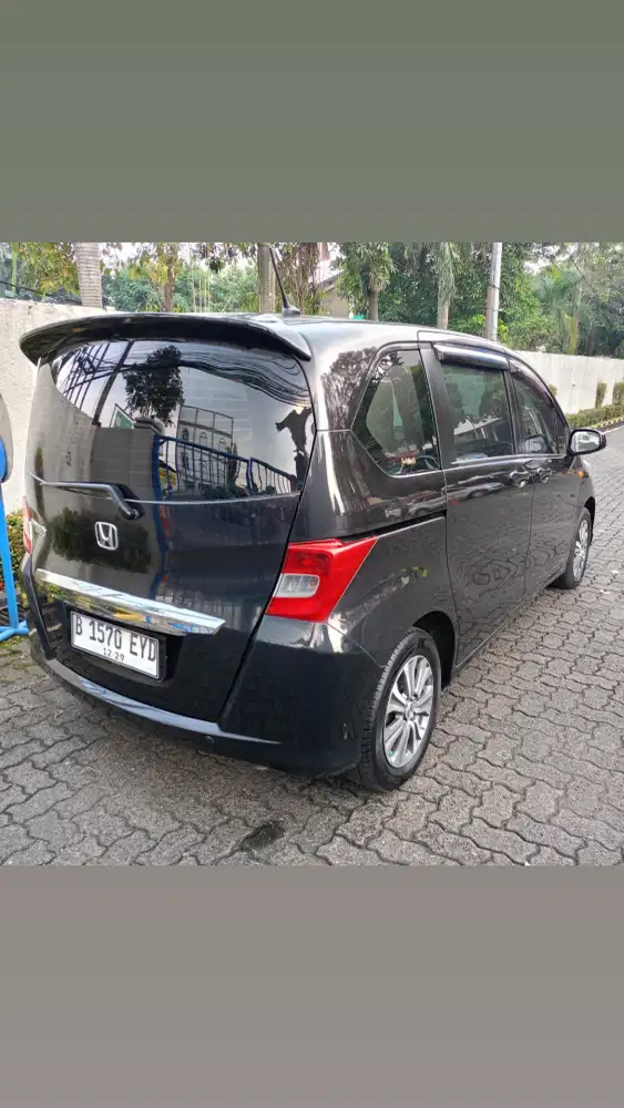 Honda Freed 2012 sd dp3juta