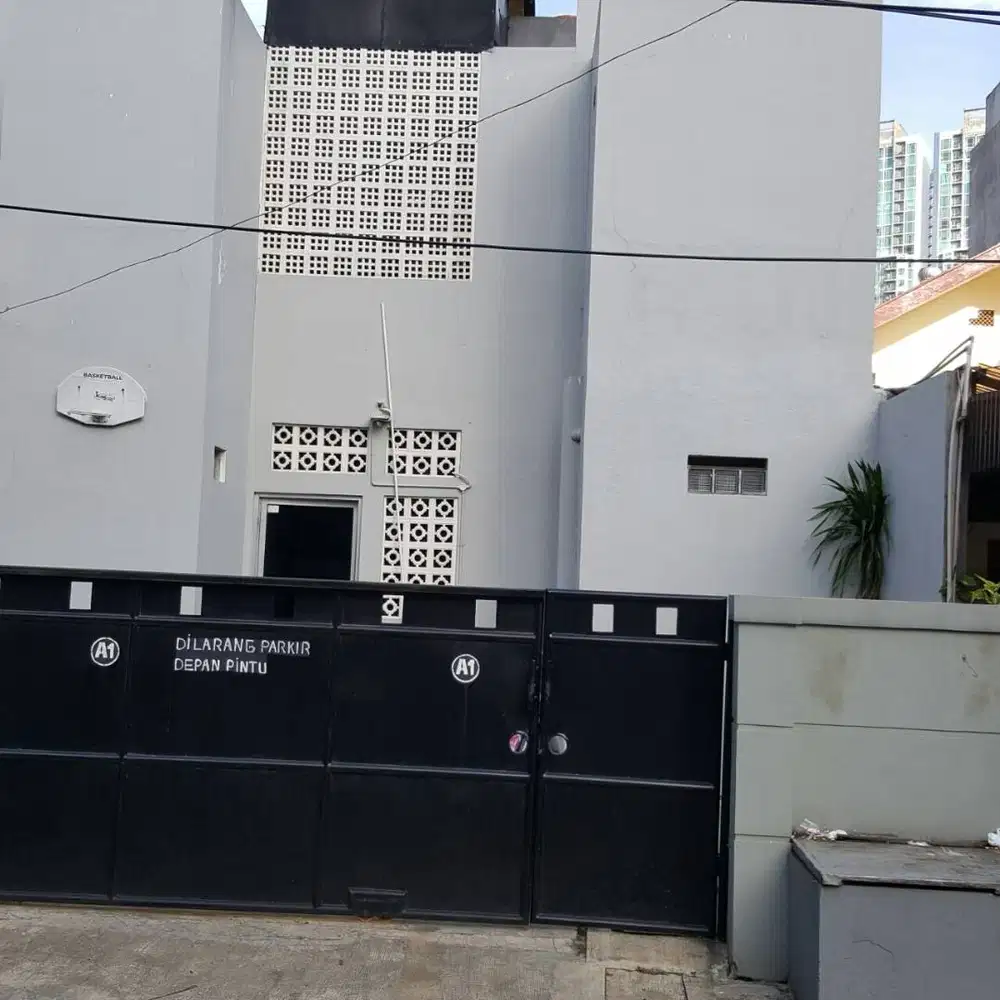 Rumah dan Kos-kosan di gatot subroto Jakarta Selatan