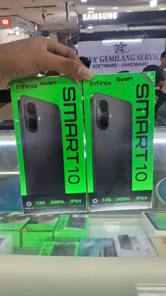 Smart 10 4/64 neww