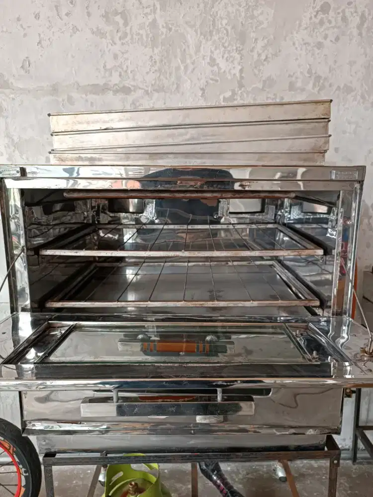Jual cepat OVEN GAS murah bekasi