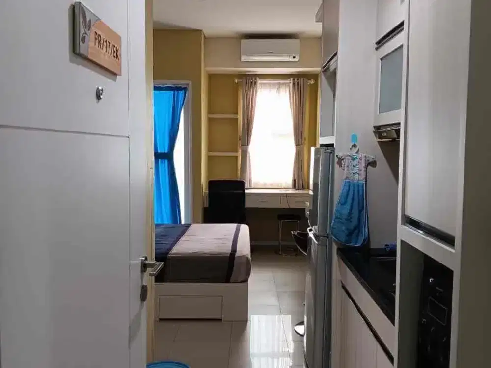 SEWA murah Studio lt 17 Full Furnish Apt Parahyangan Residence bdg