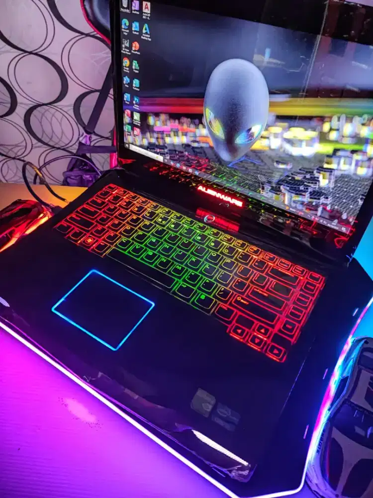 ALIENWARE M14x-R2 A03 BLACK EDITION [RAM 16GB SSD VGA NVIDIA]