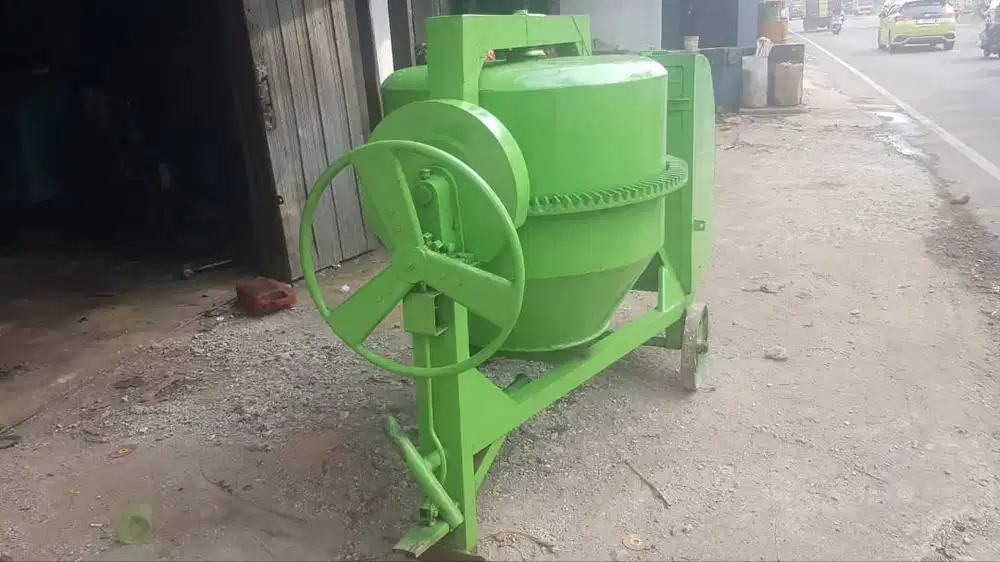 Mesin Mixer Cor Beton Tiga Berlian 500Liter Mulus Siap Kerja