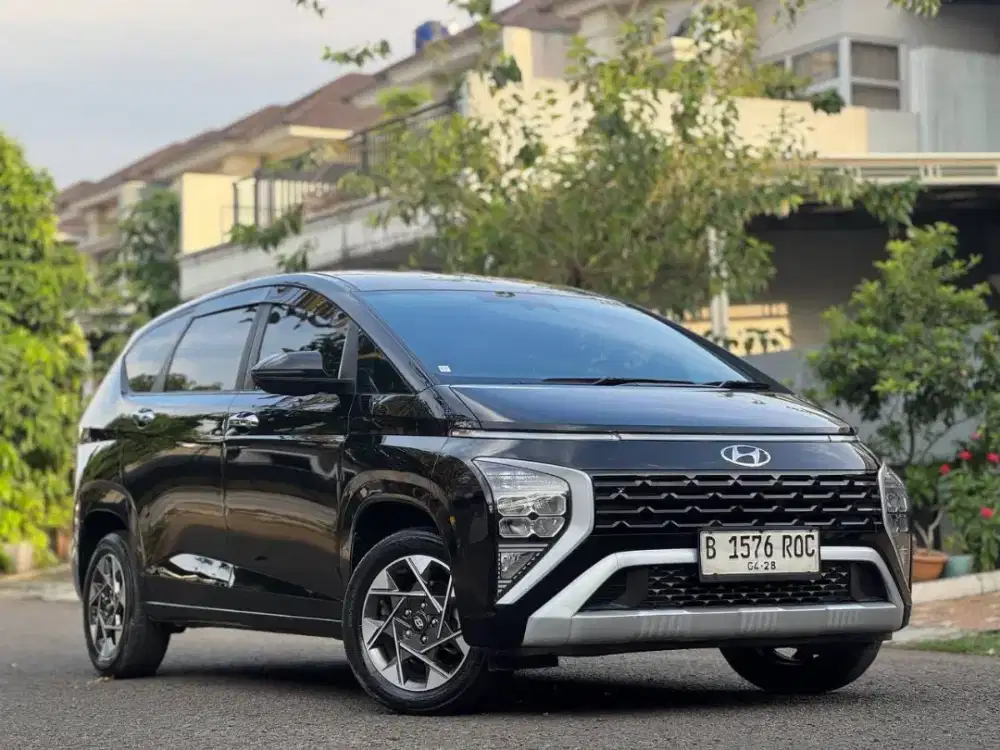 Hyundai Stargazer Prime Captain Seat 1.5 AT 2023 Matic Hitam