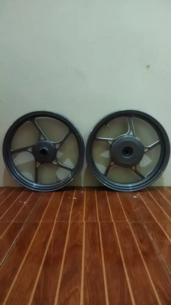 Velg racing cnc vrossi ring 14 beat,scoopy,genio dll all 110 honda