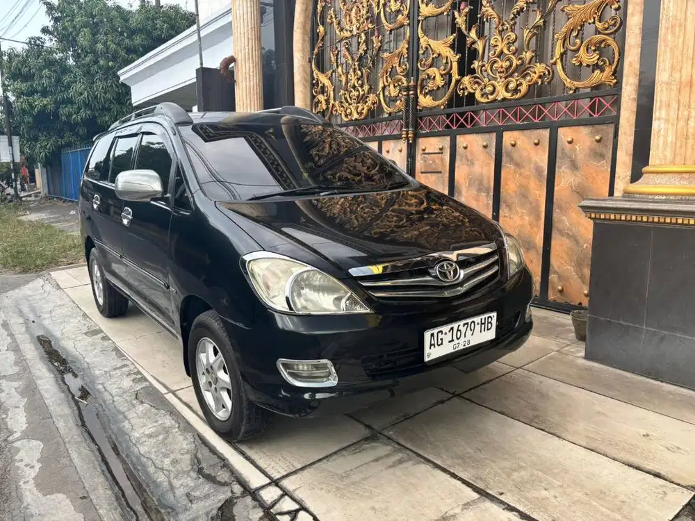 2005 Toyota kijang innova 2.0 G Plat AG hari mobil bekas sekoto kediri