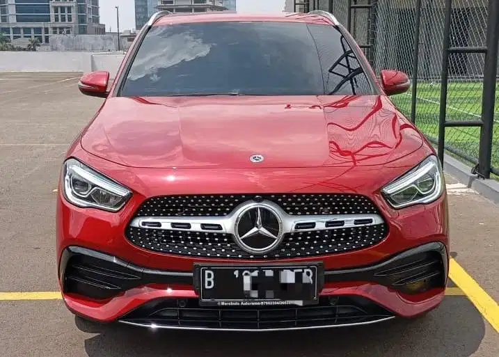 MERCEDES BENZ GLA200 AMG 2021 – PATAGONIA RED ON BLACK