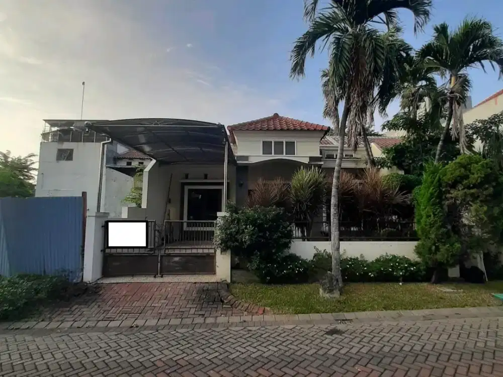 Rumah Nyaman di International Village 2 Surabaya Murah HER.C601