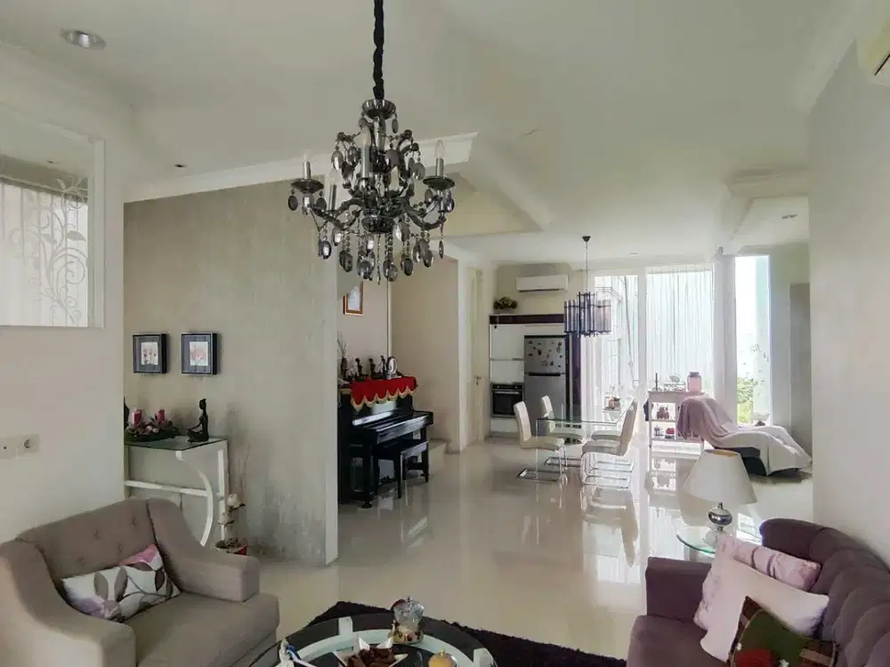 Nyaman Rumah La Riz Embassy Surabaya Kawasan Strategis RIC.A236