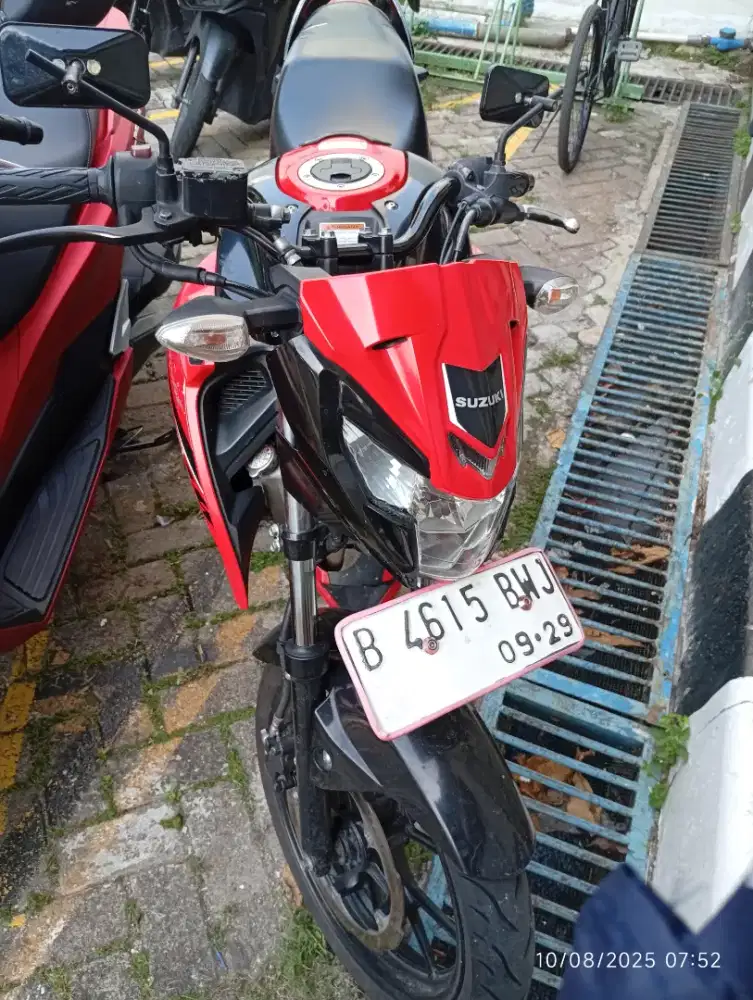 Suzuki bandit 150cc (GSF)