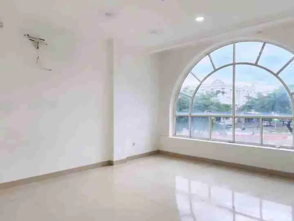 Dijual Ruko 3 lt 4,5 x 15 m2 di Fresh Market Green Lake ada 3 kt siap huni cocok untuk usaha/ office dll, nego yuk!!