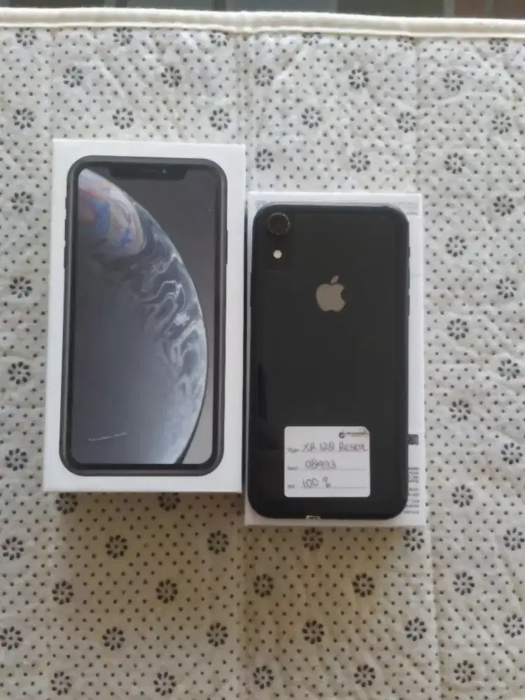 Iphone XR 128GB Register permanen fullset