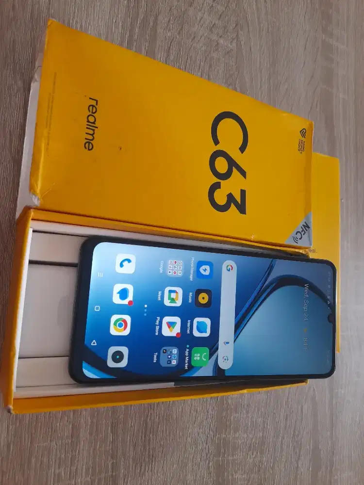 Realme C63-NFC.FINGER.4G.RAM 6GB/128GB.GOLDEN PONSEL