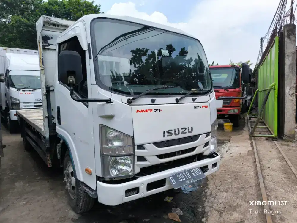 Isuzu NMR 125 ps ban 6 long bak besi cargo tahun  2017 power stering