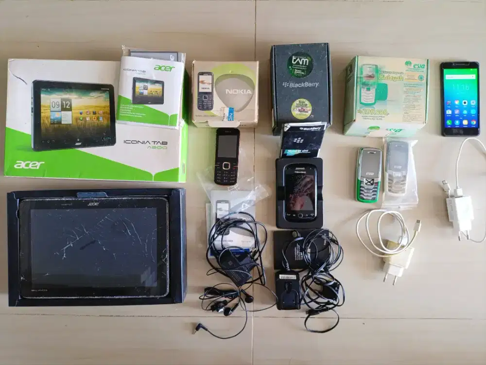 Lenovo A6010, Acer Iconia A200, Nokia3806, BB Curve 9380, Esia Hidayah