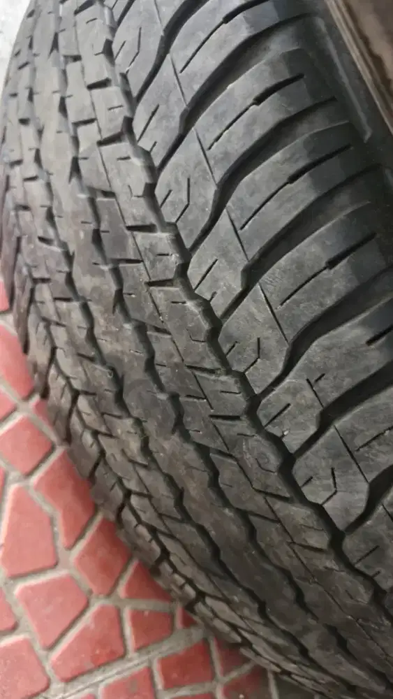 Ban Grandtrex AT25 265 60 R18 Pajero Fortuner