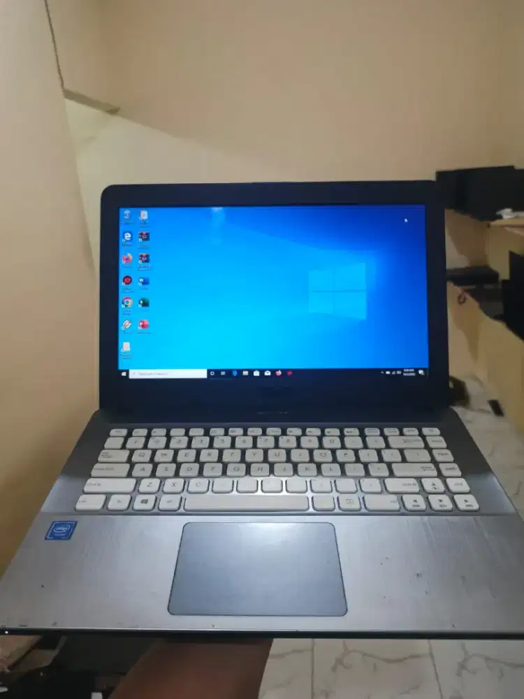 Asus X441MA Series Intel Celeron N4000 Kabylike Ram 4Gb SSD 128Gb
