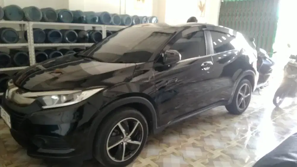 Dijual Mobil Bekas Balikpapan HR-V 1.5 S AT 2018