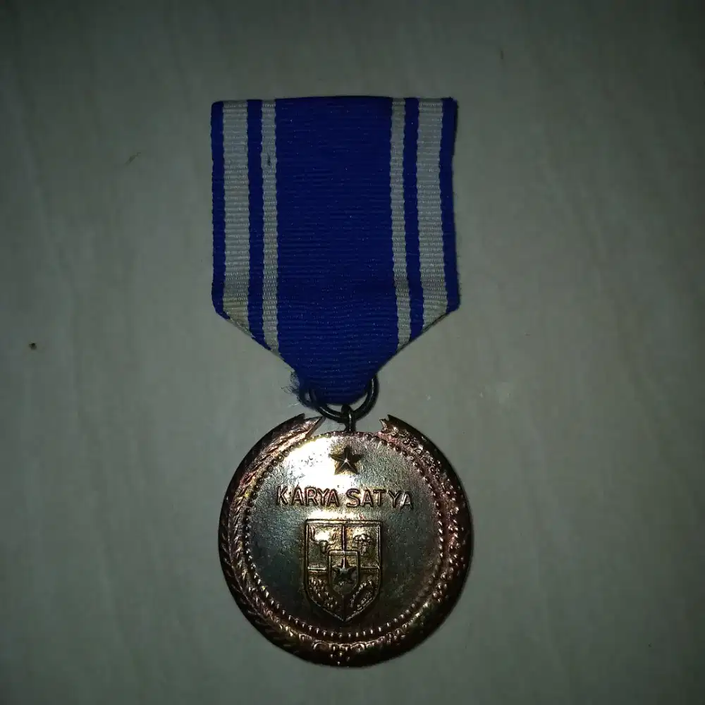Dijual piagam karya satya