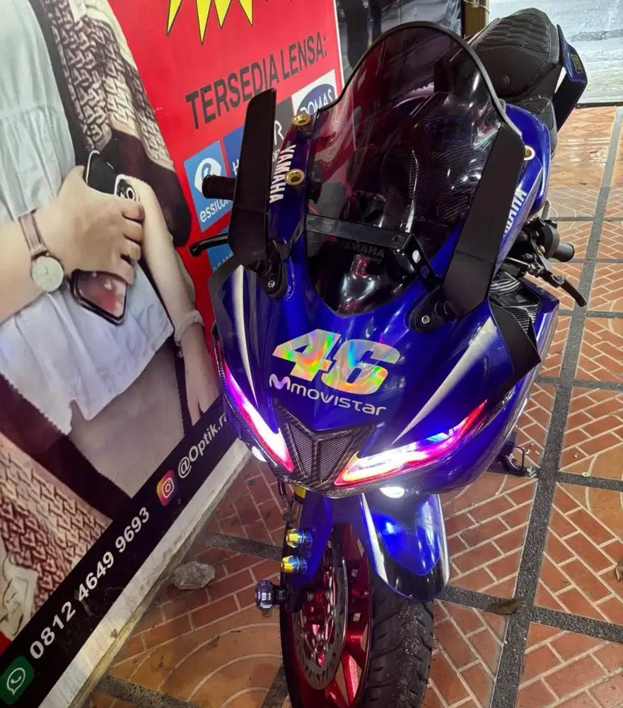 R15 V3 Movistar 2018