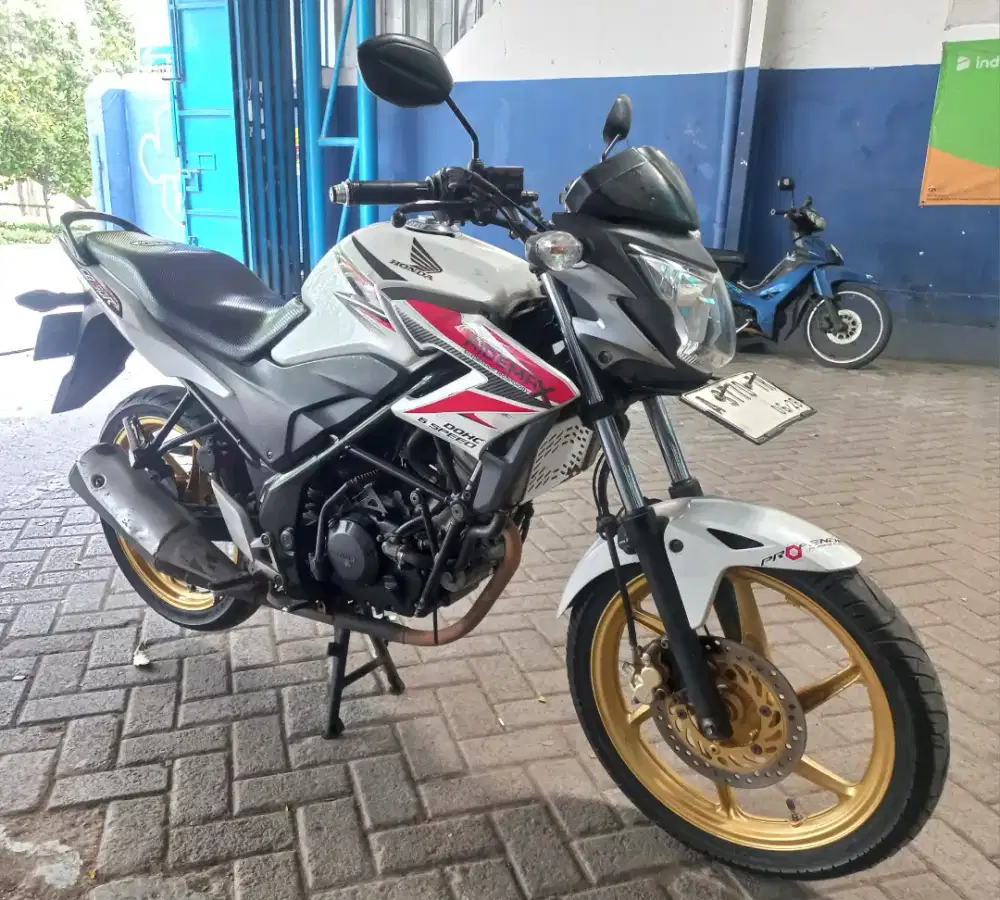 Cb150r 2013 cbu thailan