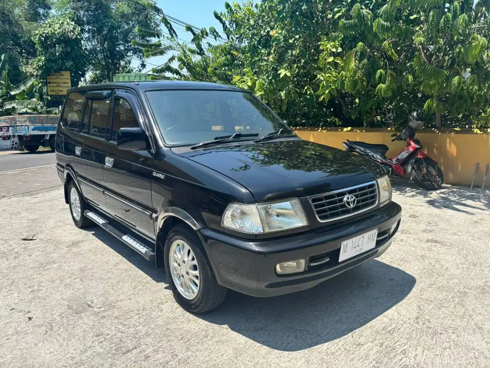2001 toyota kijang 2.4 LGX Plat M mobil bekas sekoto kediri jatim