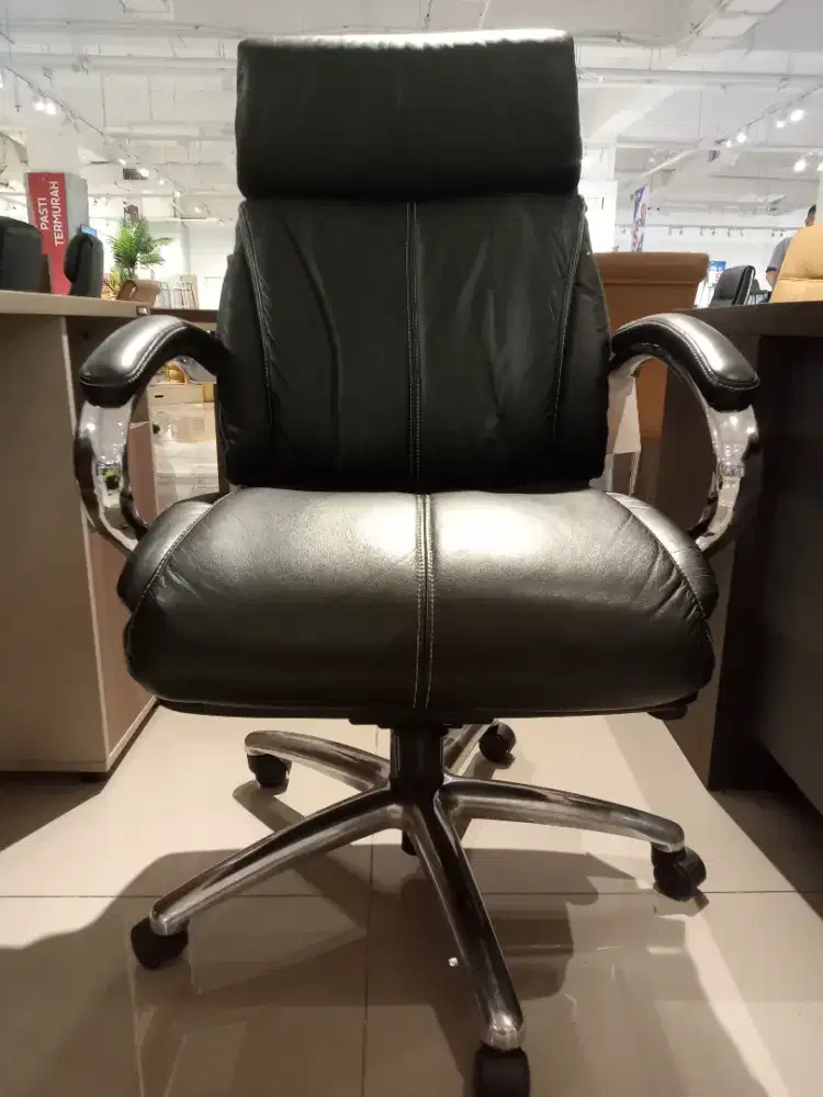 ULYSSES DIRECTOR CH WORKING CHAIR