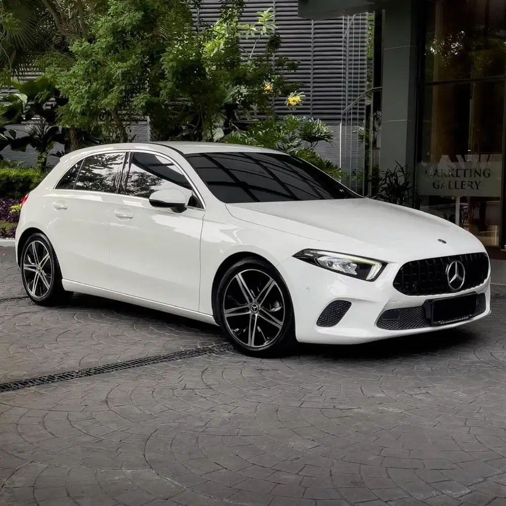 (CASH) Mercedes Benz A200 HB (Hatchback) MBUX 2019