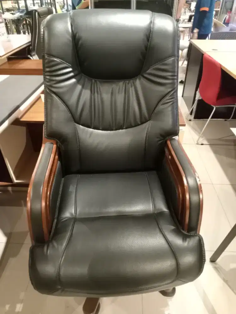 PRESIDENT 9172 DIRECT WORKING CHAIR
