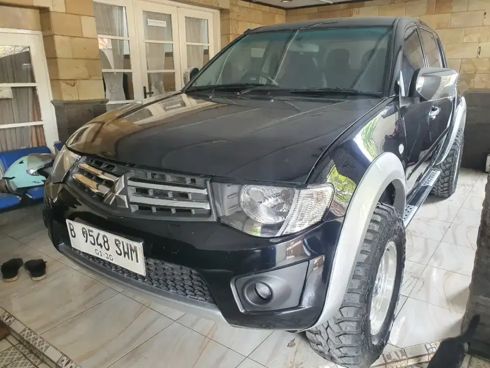 Triton Doubel Cabin GLS 4x4 th 2014
