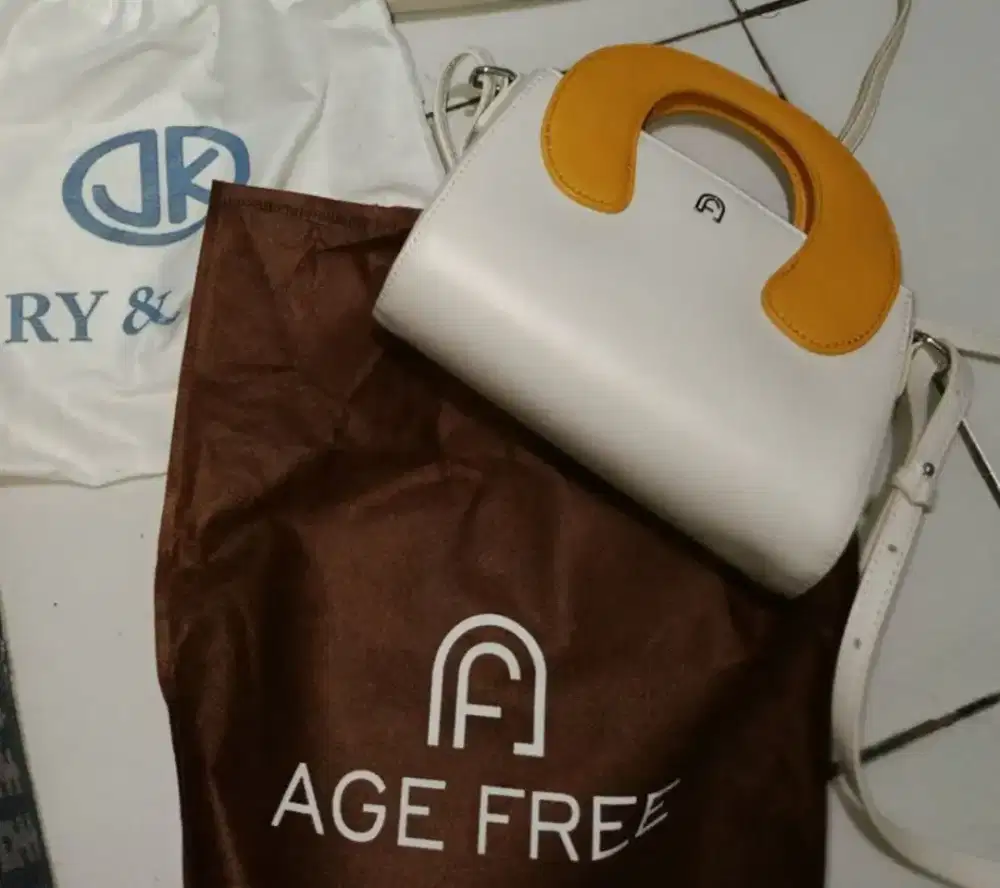 Tas baru murah age free