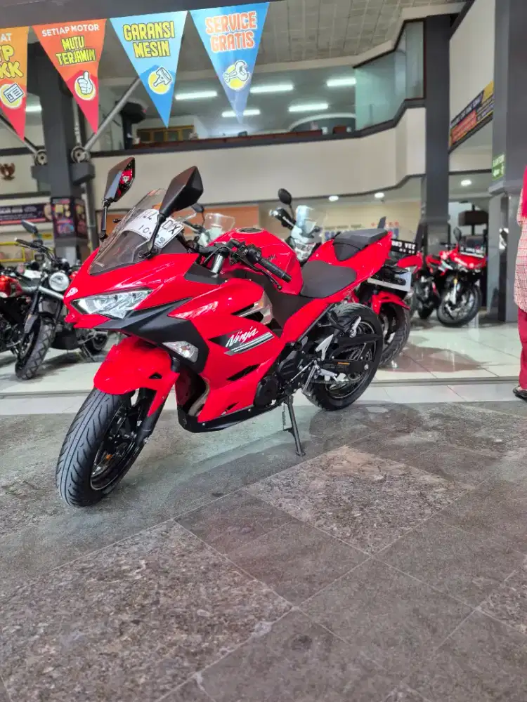 KM baru 1600 Kawasaki Ninja 250 FI 2022, Wildan Sanjaya Motor Bandung