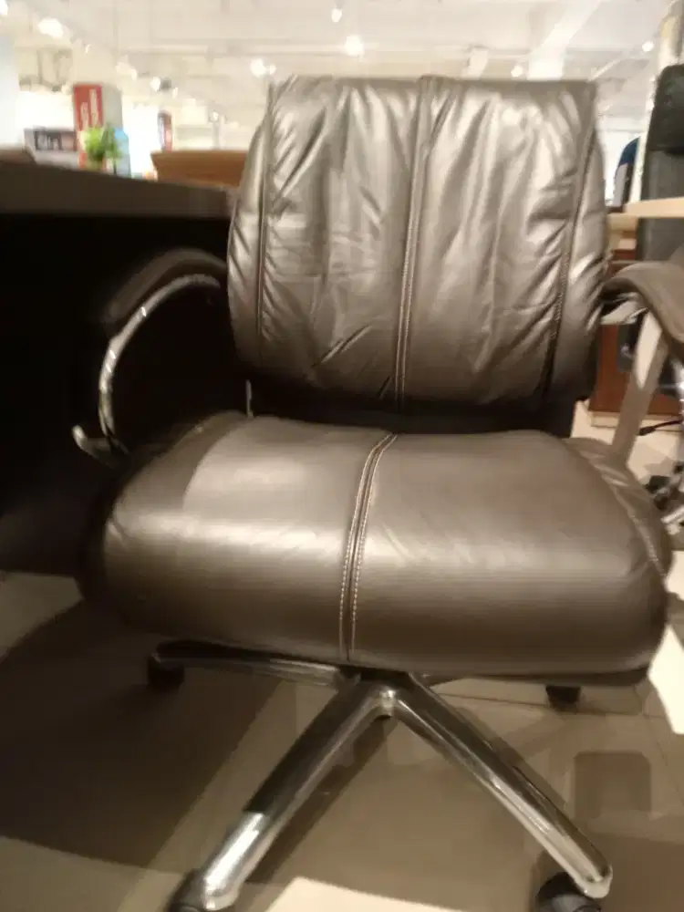 ULYSSES DIRECTOR CH WORKING CHAIR