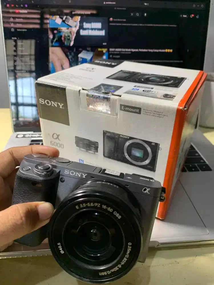 SONY A6000 LENGKAP MULUS