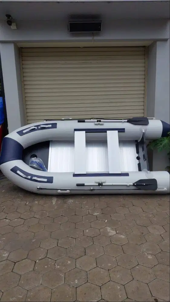 Perahu Karet Matsumoto 330