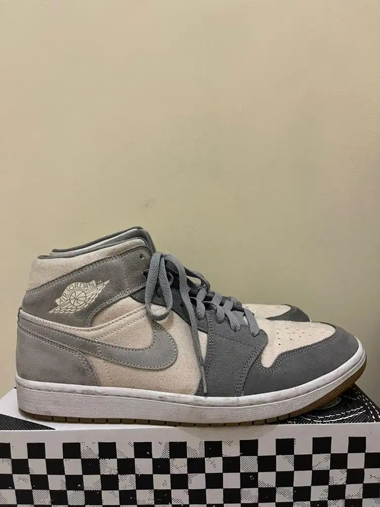 Sepatu air jordan mid coconut milk size 46 original