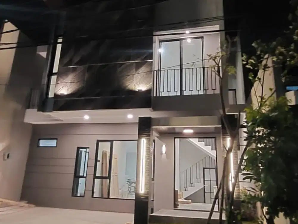 Rumah New Gress Siap Huni di Gayungsari Barat
